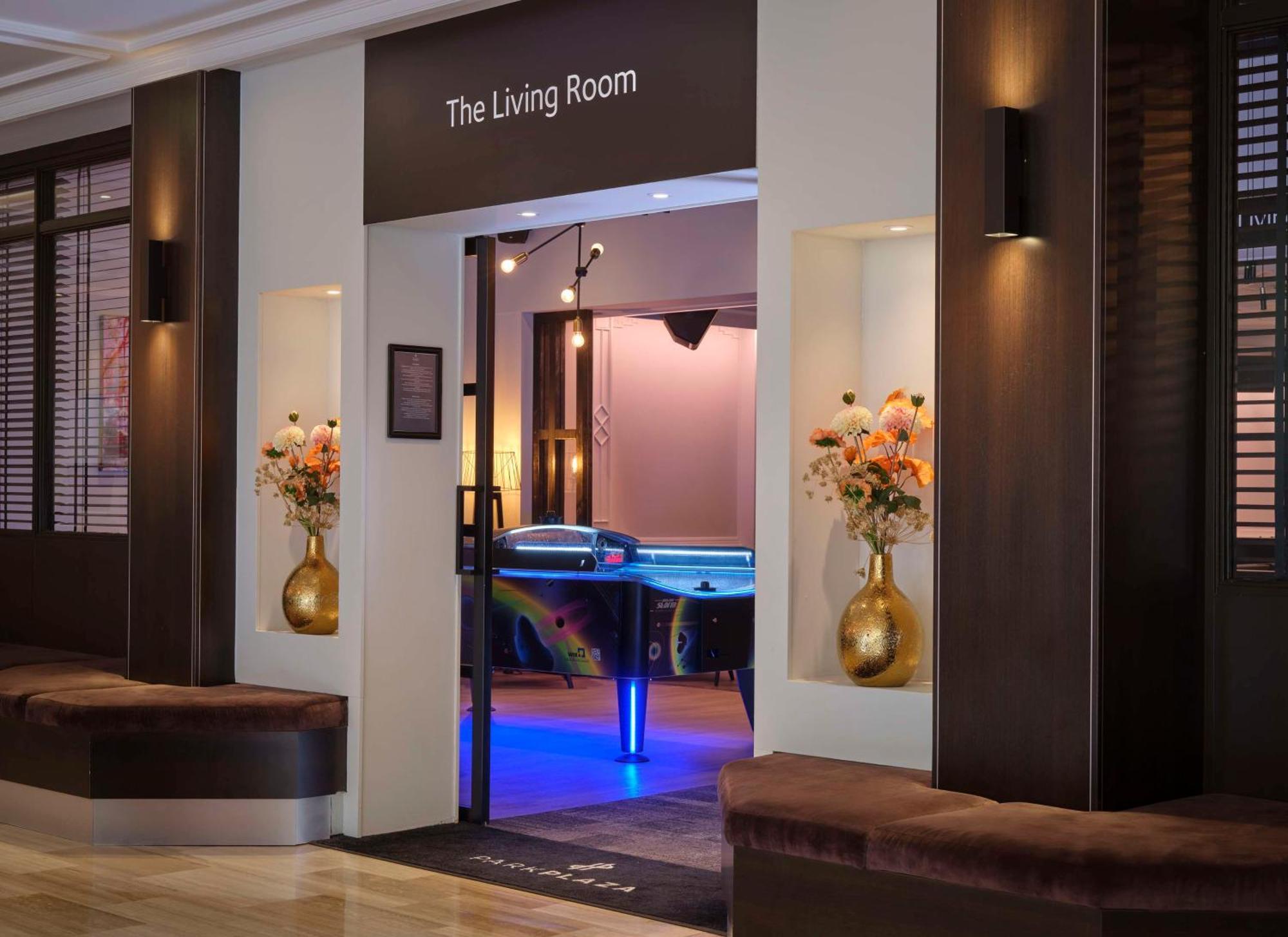 Park Plaza