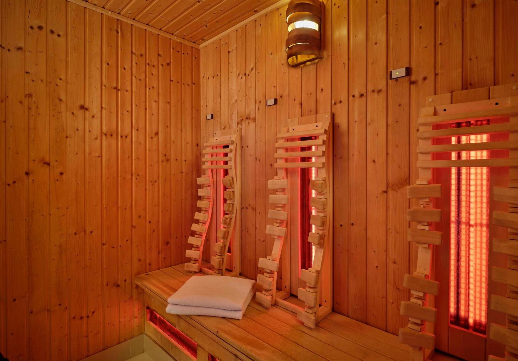 Hotel Park Plaza 4*